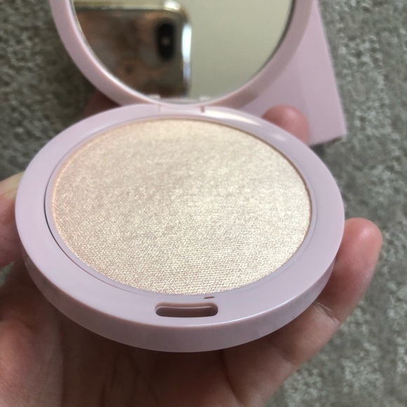 Wander beauty wanderess glow illuminator 6g in after hours - Picture 4 of 4